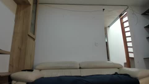 Domi online show from December 2024 03:57:01 PM