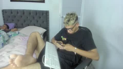 master_boy28 online show from March 2025 06:11:01 PM