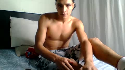 Snapshot of master_dominant_777 chatting on February 2025 05:52:01 AM master_dominant_777 online show from February 2025 05:52:01 AM