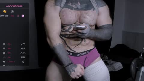 Huge Alex online show from January 2025 03:31:02 PM