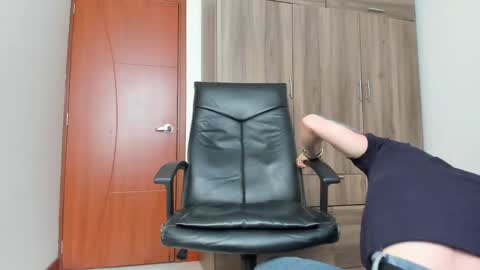 steven  online show from September 2025 09:26:01 PM