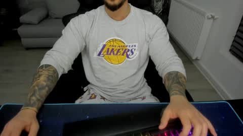 masterkingmuscle online show from February 2025 10:15:02 PM