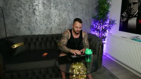 masterkingmuscle online show from April 2026 08:50:01 PM