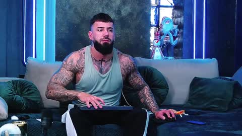 masterkingofmuscle online show from December 2024 08:47:01 AM