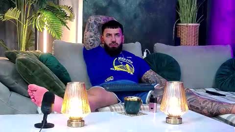 masterkingofmuscle online show from February 2026 09:54:01 PM