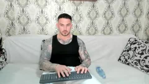 Snapshot of mastermusclejon chatting on April 2026 09:09:02 PM Jon online show from April 2026 09:09:02 PM