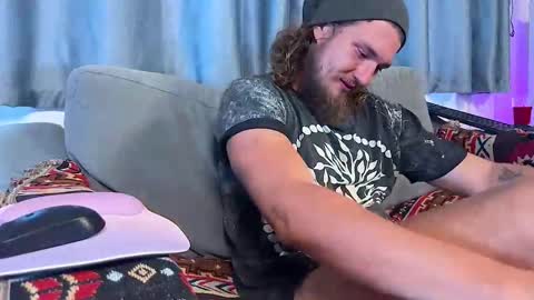   online show from February 2025 08:11:02 AM