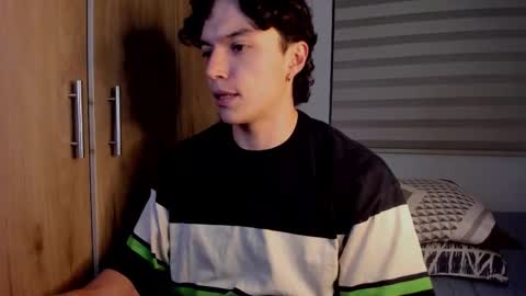 mastrangelo_x online show from January 2026 04:17:01 AM