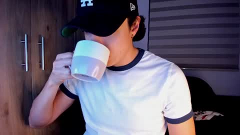 mastrangelo_x online show from July 2026 03:01:01 AM