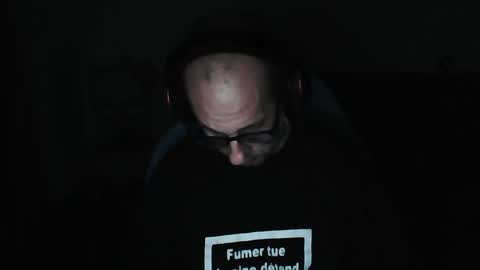 mat11efou online show from September 2025 07:06:02 PM