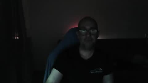 mat11efou online show from November 2025 12:31:02 AM