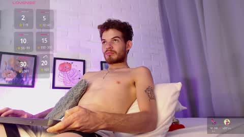 MATEO HUNTER online show from April 2026 05:19:08 AM