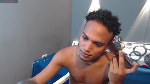 Snapshot of mateo_nick chatting on May 2026 07:08:01 PM Mateo and Noah online show from May 2026 07:08:01 PM