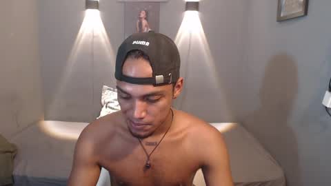 Snapshot of mateo_nick chatting on May 2026 06:38:02 PM Mateo and Noah online show from May 2026 06:38:02 PM