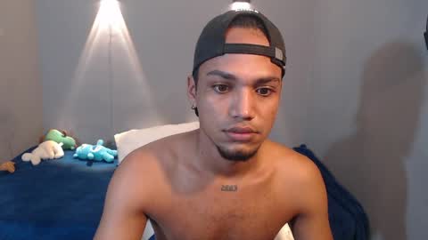 Snapshot of mateo_nick chatting on June 2026 01:57:02 PM Mateo and Noah online show from June 2026 01:57:02 PM