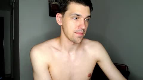 mateo_zeus online show from March 2025 03:44:01 AM
