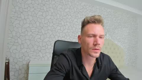 MateoBenjamin online show from December 2024 05:06:02 PM