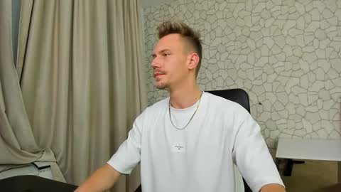 MateoBenjamin online show from December 2024 01:06:02 AM