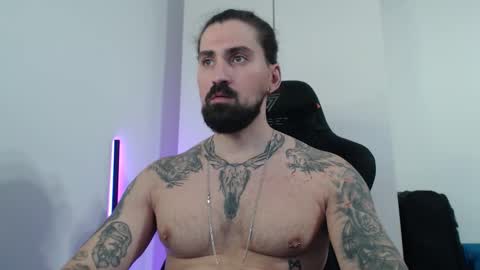 mateohalifa online show from November 2025 11:43:02 AM