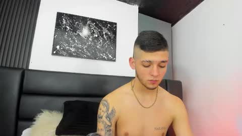 mathewboy2 online show from February 2026 11:40:01 AM