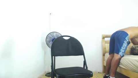 mathews__ online show from December 2025 02:49:01 AM