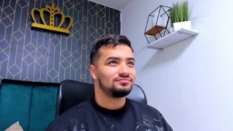 Mathews online show from December 2025 12:33:02 PM