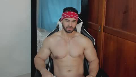 Snapshot of mathews_smith chatting on May 2026 11:37:01 AM mathews_smith online show from May 2026 11:37:01 AM