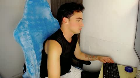 Snapshot of mathiass_twinkk_ chatting on March 2026 05:46:01 PM MATHIAS online show from March 2026 05:46:01 PM