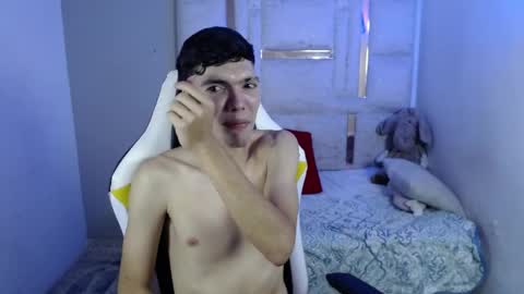 Snapshot of mathiass_twinkk_ chatting on April 2026 03:59:01 AM MATHIAS online show from April 2026 03:59:01 AM