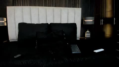 Snapshot of mathilda_liz chatting on April 2026 01:16:02 PM mathilda_liz online show from April 2026 01:16:02 PM