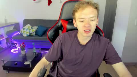 Alejandro Alex online show from December 2024 08:38:02 PM