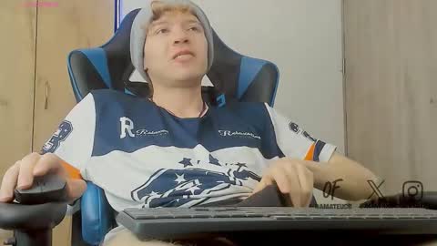 Snapshot of mathwx_ chatting on February 2026 06:15:01 PM Alejandro Alex online show from February 2026 06:15:01 PM