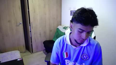 Snapshot of matias_bianco01 chatting on November 2025 03:06:02 AM matias online show from November 2025 03:06:02 AM