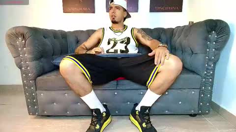  MATIAS COSTA  online show from October 2025 01:01:02 PM