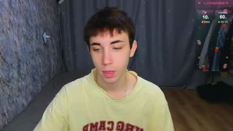 meet INDEPENDENT MODEL online show from November 2025 11:46:02 AM