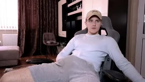 Snapshot of matt_aniston chatting on February 2025 10:23:02 AM Matt online show from February 2025 10:23:02 AM