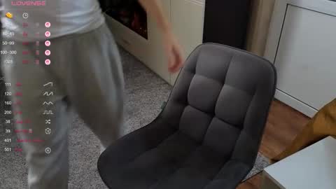 Snapshot of matt_aniston chatting on November 2025 06:19:02 PM Matt online show from November 2025 06:19:02 PM