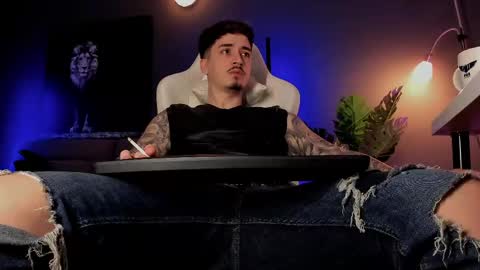 Snapshot of matt_thestud chatting on May 2026 07:14:01 AM Matt online show from May 2026 07:14:01 AM
