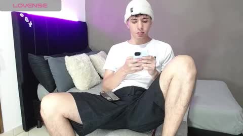 ---Matteo--- online show from March 2026 02:05:02 AM