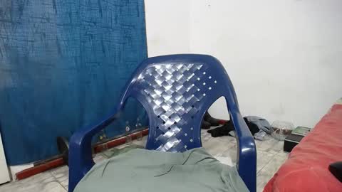 Snapshot of matteophysique69 chatting on April 2026 11:31:02 PM Latino hot online show from April 2026 11:31:02 PM