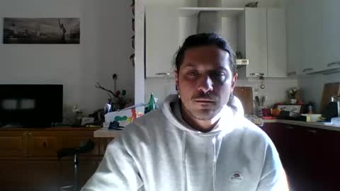 matteushh87 online show from February 2025 09:58:01 AM
