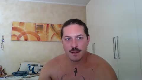 matteushh87 online show from September 2025 09:22:02 AM