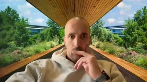 M online show from October 2025 01:44:01 PM