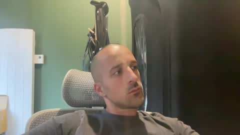 Snapshot of matthias24 chatting on August 2026 01:27:01 PM M online show from August 2026 01:27:01 PM