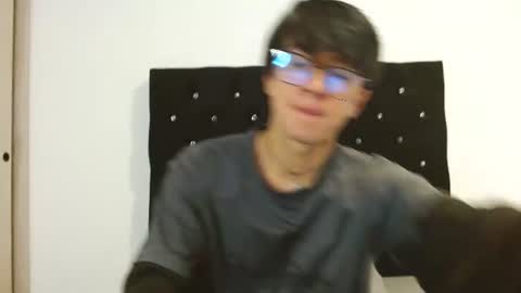 Matti Mendez online show from August 2026 04:43:01 PM