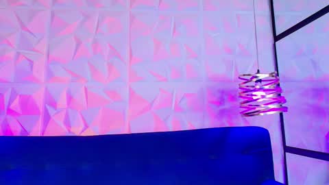 TATIANA  AND ROUS online show from January 2026 11:04:02 AM