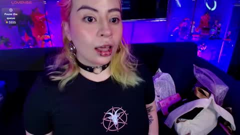 TATIANA  AND ROUS online show from February 2026 11:10:01 AM