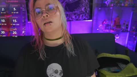 TATIANA  AND ROUS online show from April 2026 11:17:01 AM