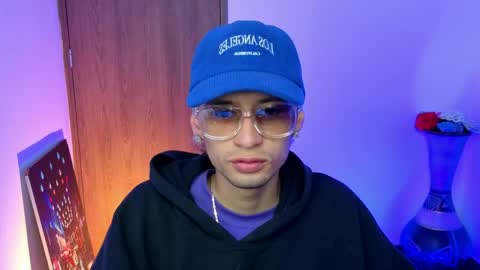 mattias     online show from April 2026 04:15:01 AM