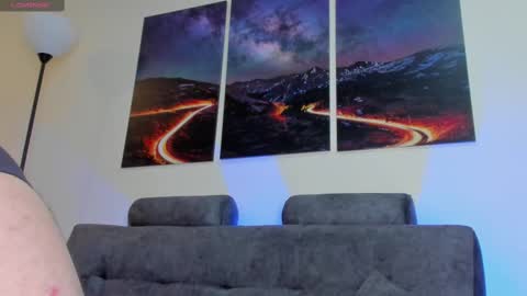 mattsaill_ online show from March 2025 12:41:02 PM